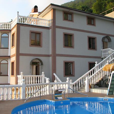 Mamzyshkha Guest House Γκάγκρα Εξωτερικό φωτογραφία