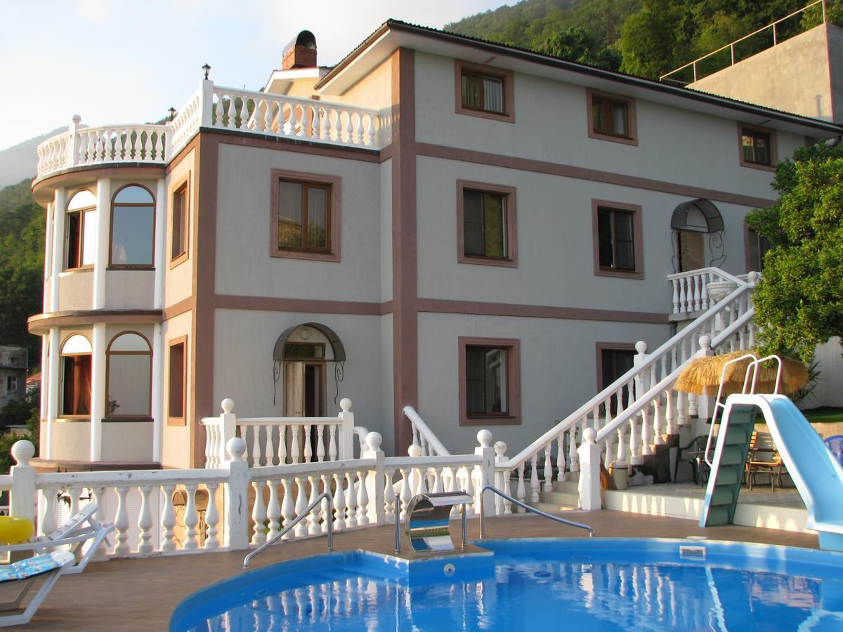 Mamzyshkha Guest House Γκάγκρα Εξωτερικό φωτογραφία