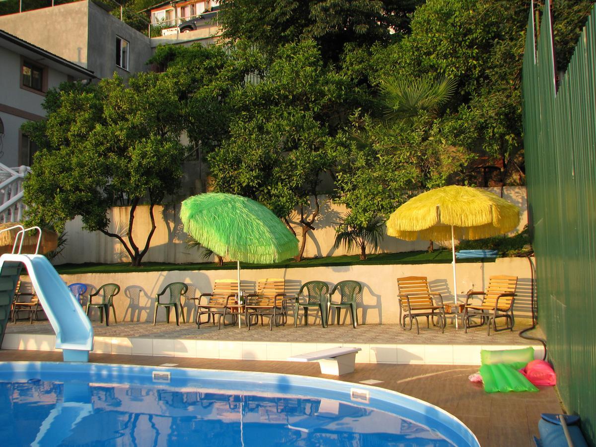 Mamzyshkha Guest House Γκάγκρα Εξωτερικό φωτογραφία