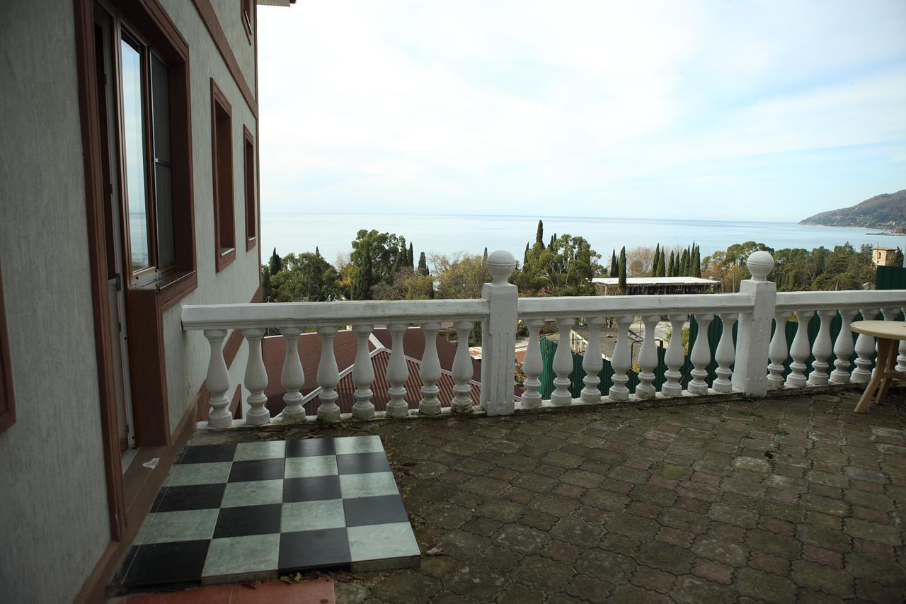 Mamzyshkha Guest House Γκάγκρα Εξωτερικό φωτογραφία